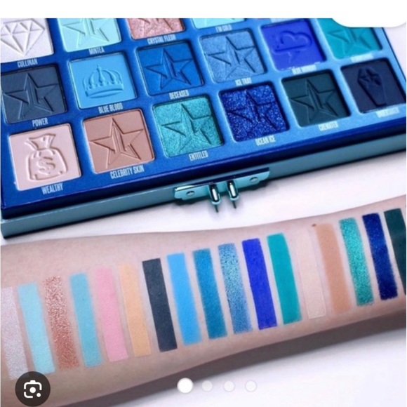 BLUE BLOOD Eyeshadow Palette by Jeffree Star - Picture 10 of 12
